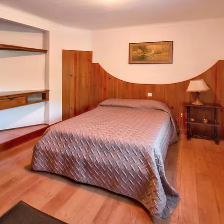 Bicentennial House In With Mountain View And Pool Porto de Mos (Leiria)