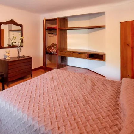 Bicentennial House In With Mountain View And Pool Porto de Mos (Leiria)